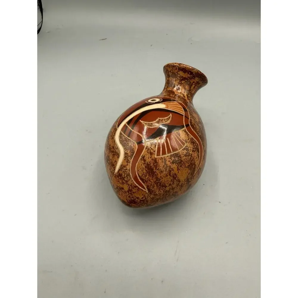 Vintage Nicaraguan Pottery Vase Hand Carved Fish San Juan de Oriente